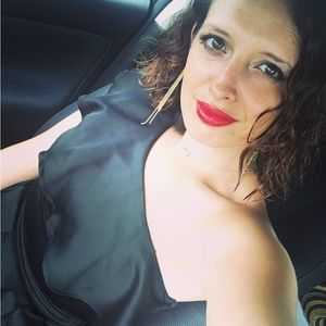 Meet your Posher, Manuela